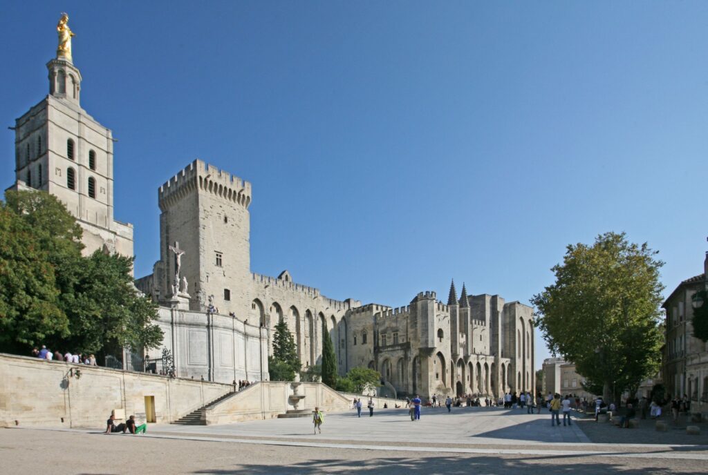 courir à avignon